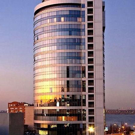 Seven Eleven Apartment Hotel In Most City دنيبروبيتروفسك المظهر الخارجي الصورة