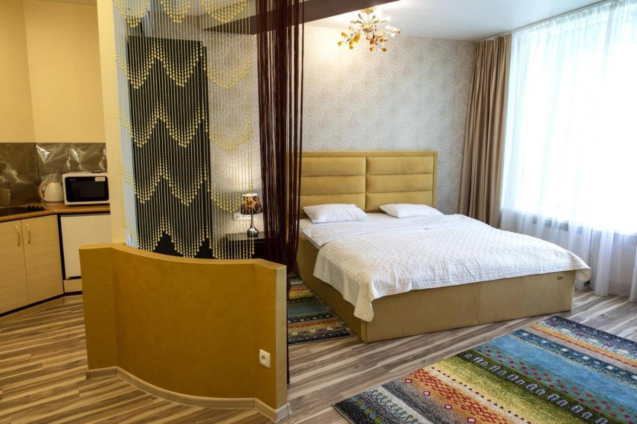 Seven Eleven Apartment Hotel In Most City دنيبروبيتروفسك المظهر الخارجي الصورة
